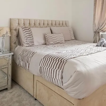 Fullers Modern And Stylish Room Chudleigh Exterior photo