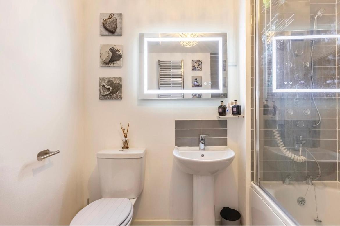 Fullers Modern And Stylish Homestay Chudleigh