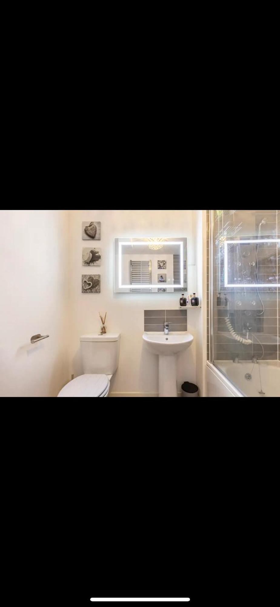 Fullers Modern And Stylish Habitación en casa particular